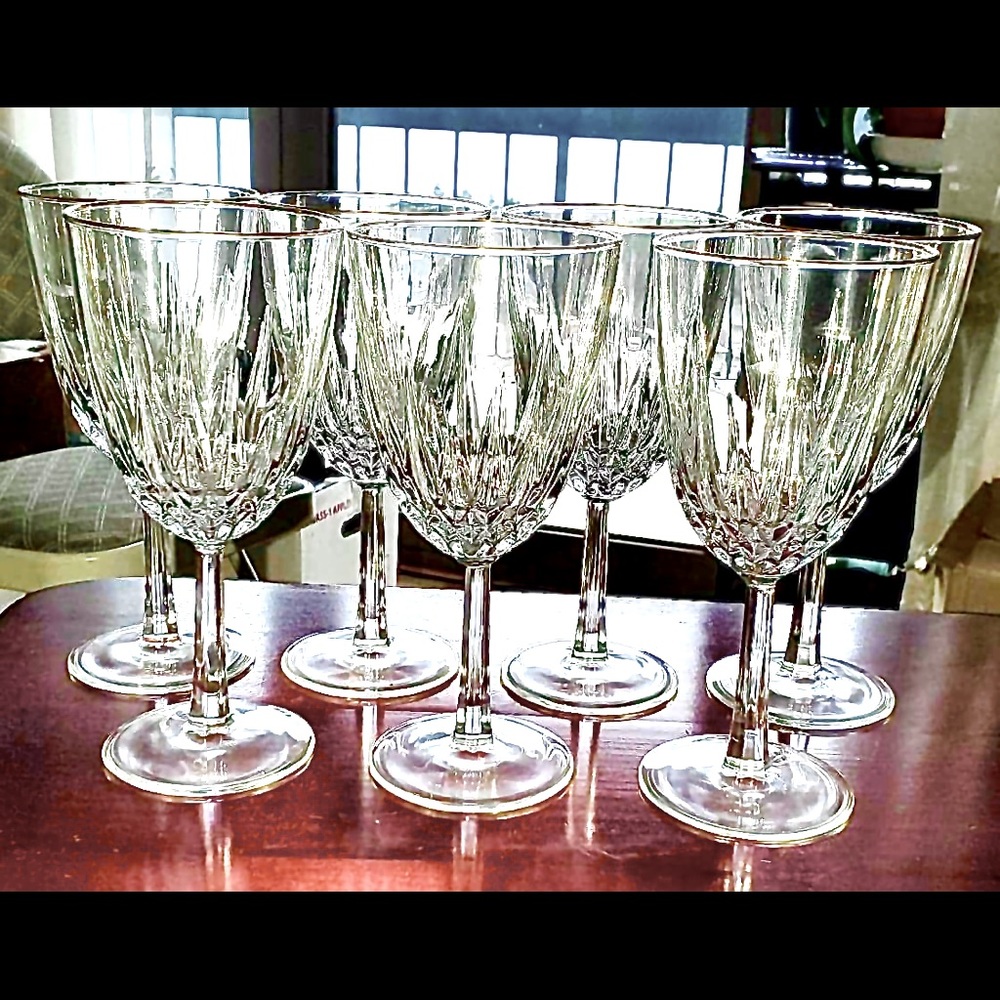 Beautiful European style crystal wine glasses